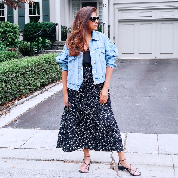 TOPSHOP Tie Star ⭐️ Pleated Skirt - Picture 1 of 9